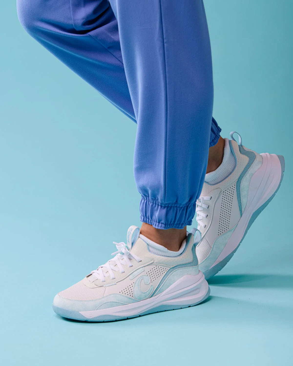 Clove Strada Unisex Leather Lace-Up Casual Shoe Collection — Comfortable Everyday